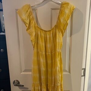 Yellow and plaid sundress with pockets size 8-10